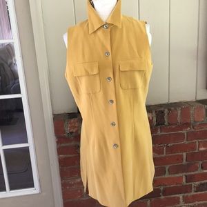 Beautiful  Liz Claiborne Vest.